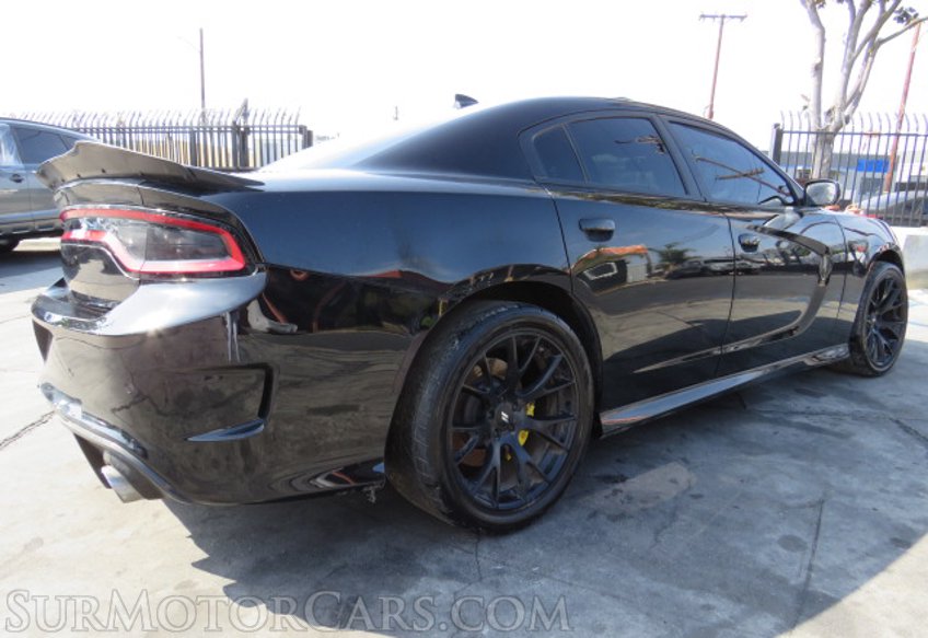 2018 Dodge Charger - Image 7