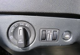 2018 Dodge Charger - Image 40