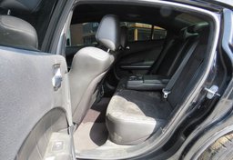 2018 Dodge Charger - Image 24