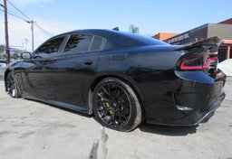 2018 Dodge Charger - Image 10