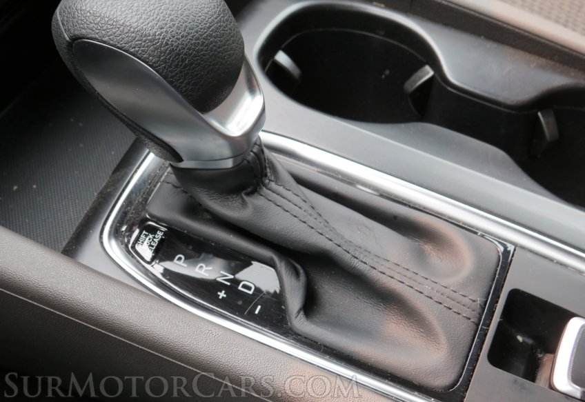 2020 Hyundai Santa Fe - Image 39