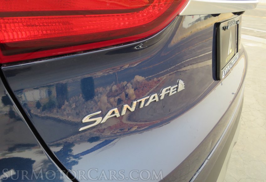 2020 Hyundai Santa Fe - Image 19