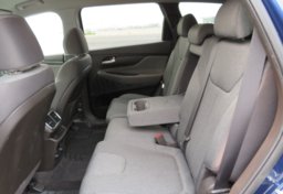 2020 Hyundai Santa Fe - Image 25