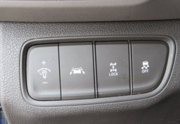 2020 Hyundai Santa Fe - Image 40
