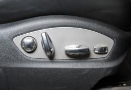 Thumbnail of 2023 Porsche Macan
