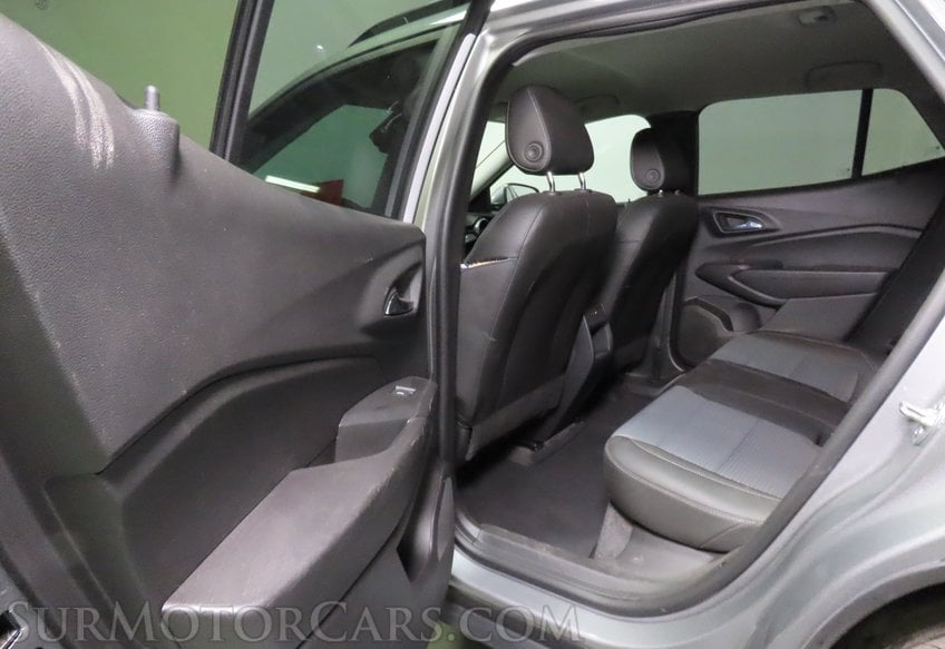 2025 Chevrolet Trax - Image 22