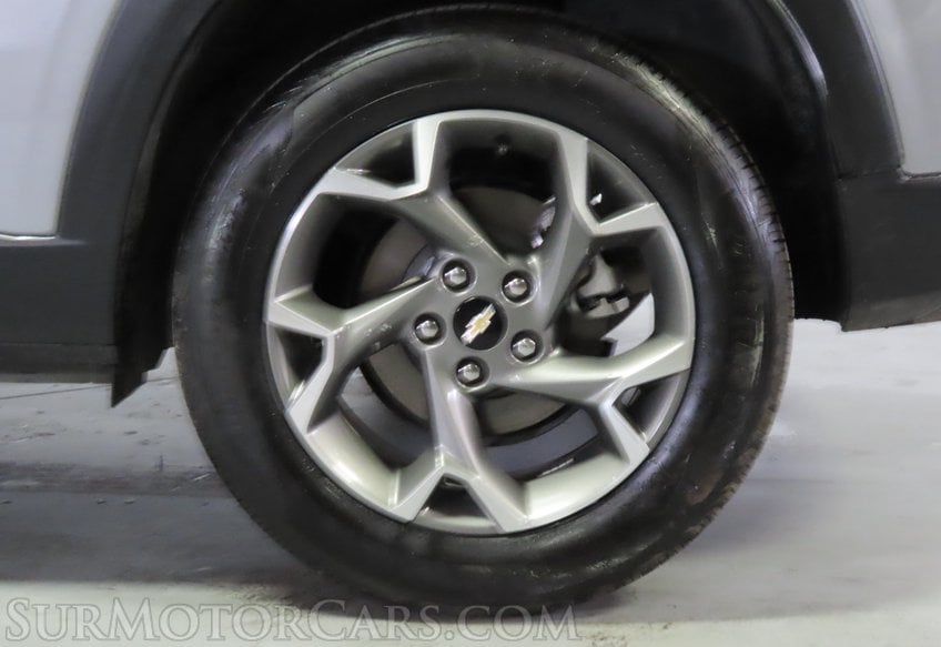 2025 Chevrolet Trax - Image 19