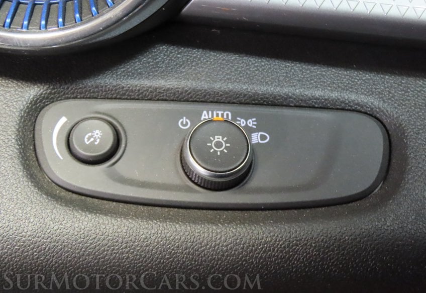 2025 Chevrolet Trax - Image 43