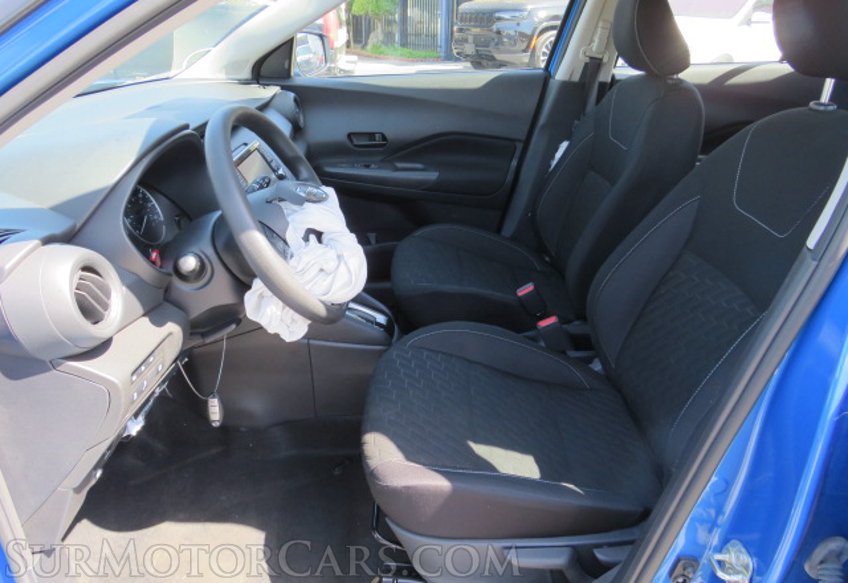 2021 Nissan Kicks - Image 23