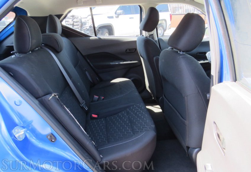 2021 Nissan Kicks - Image 30