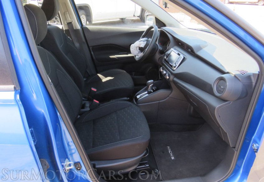 2021 Nissan Kicks - Image 22