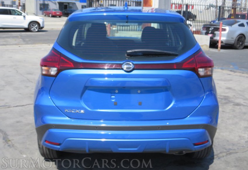 2021 Nissan Kicks - Image 12