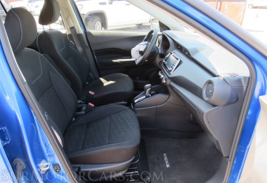 2021 Nissan Kicks - Image 24