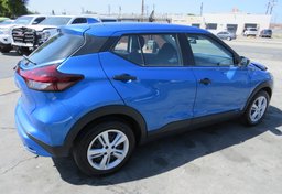 2021 Nissan Kicks - Image 10