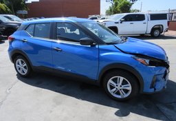 2021 Nissan Kicks - Image 2