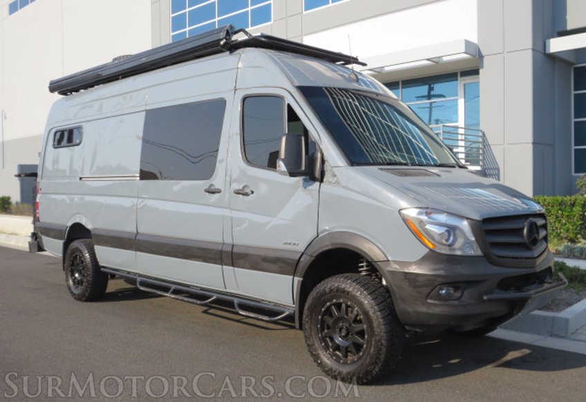 2016 Mercedes-Benz Sprinter Crew Vans - Image 4