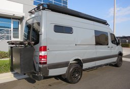 2016 Mercedes-Benz Sprinter Crew Vans - Image 8