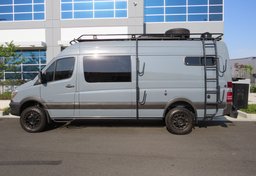 2016 Mercedes-Benz Sprinter Crew Vans - Image 11