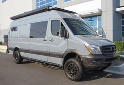 2016 Mercedes-Benz Sprinter Crew Vans - Image 4