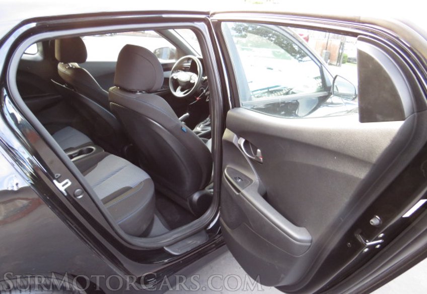 2019 Hyundai Veloster - Image 21