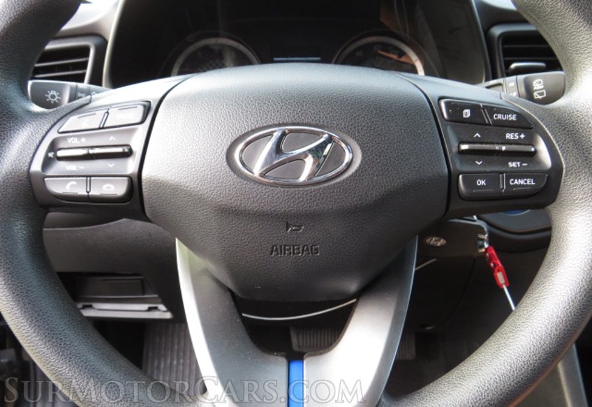 2019 Hyundai Veloster - Image 26