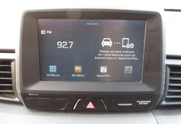 2019 Hyundai Veloster - Image 33