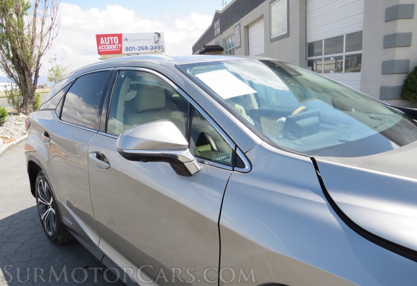 2021 Lexus RX - Image 12