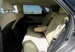 2021 Lexus RX - Image 27
