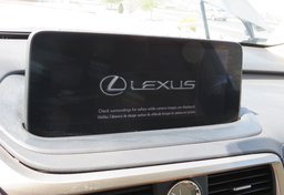 2021 Lexus RX - Image 38
