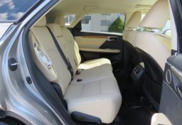 2021 Lexus RX - Image 28