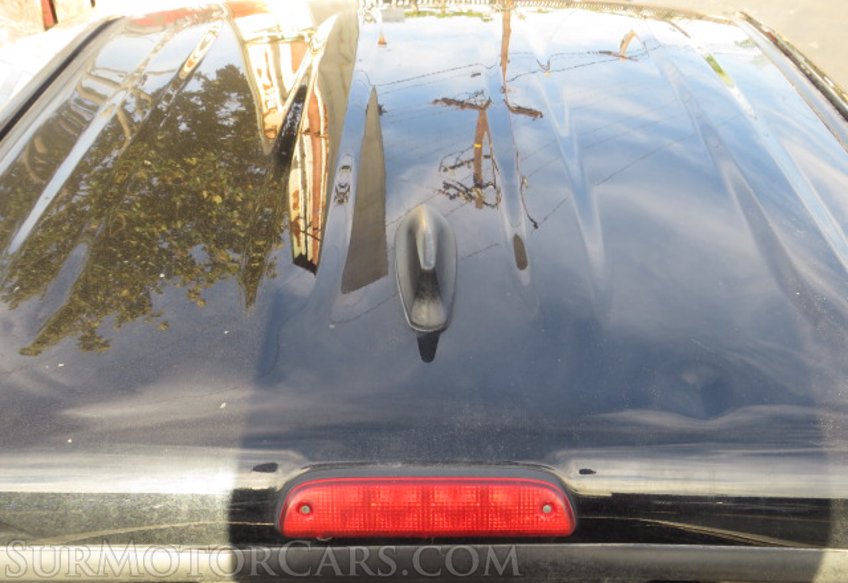 2019 Toyota Tacoma - Image 12