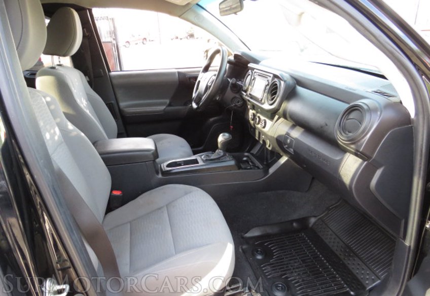 2019 Toyota Tacoma - Image 20