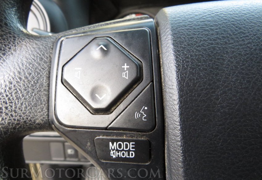 2019 Toyota Tacoma - Image 33