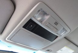 2019 Toyota Tacoma - Image 38