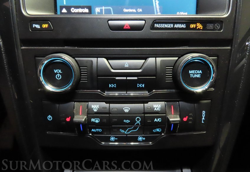 2017 Ford Explorer XLT - Image 38