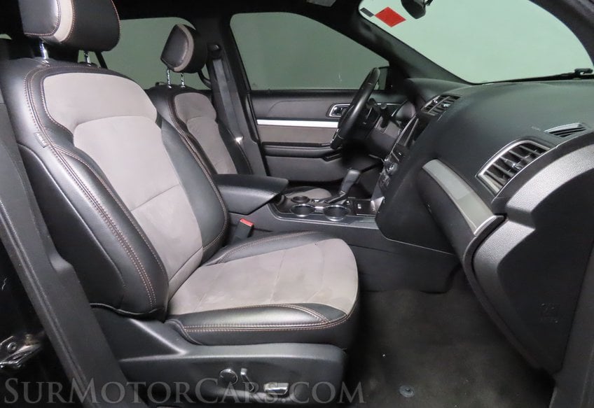 2017 Ford Explorer XLT - Image 17