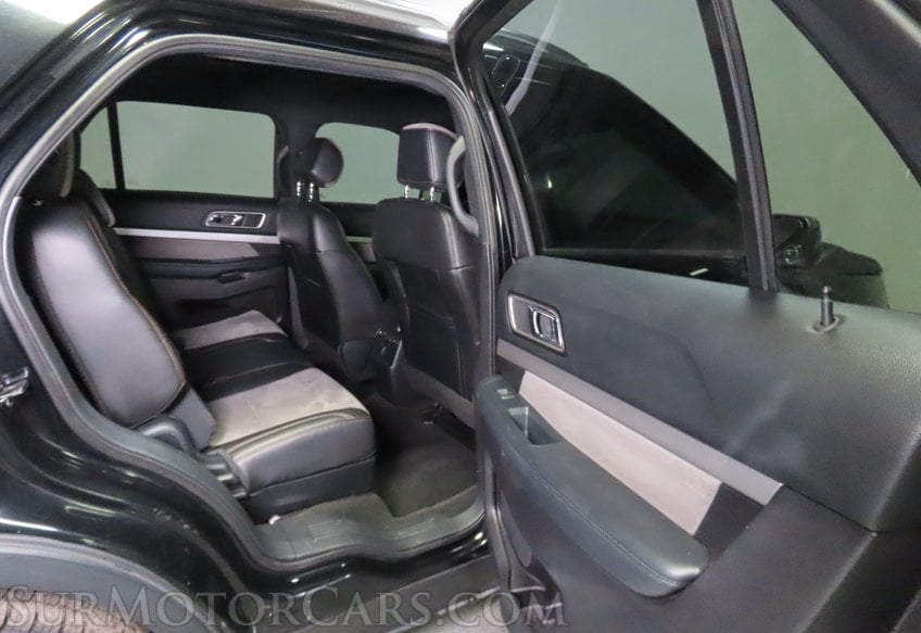 2017 Ford Explorer XLT - Image 23