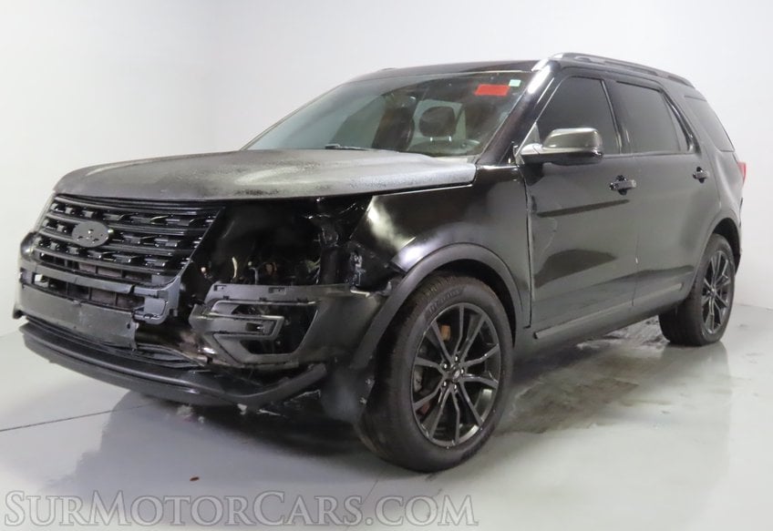 2017 Ford Explorer XLT - Image 2