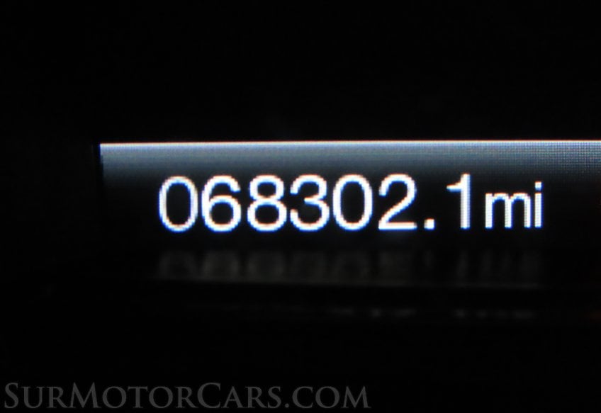 2017 Ford Explorer XLT - Image 34