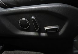 2017 Ford Explorer XLT - Image 44