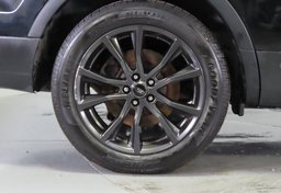 2017 Ford Explorer XLT - Image 49