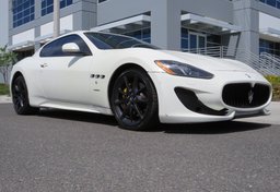 2015 Maserati GranTurismo - Image 10