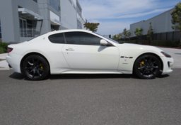 2015 Maserati GranTurismo - Image 8