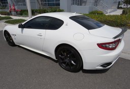 2015 Maserati GranTurismo - Image 11