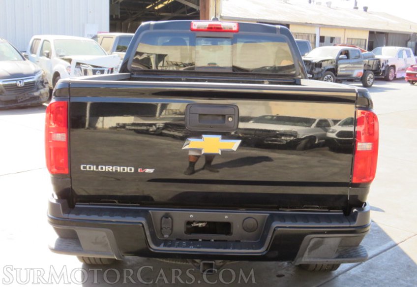 2017 Chevrolet Colorado - Image 11