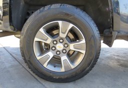 2017 Chevrolet Colorado - Image 20