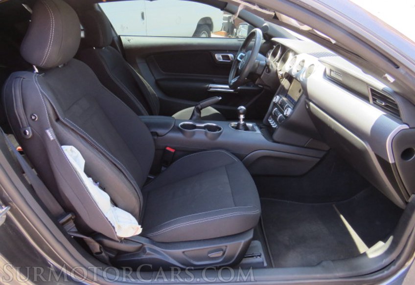 2020 Ford Mustang - Image 23