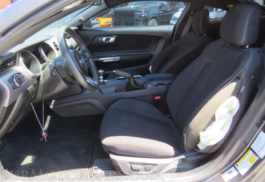 2020 Ford Mustang - Image 22