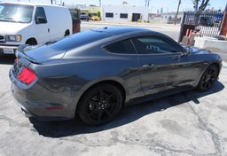 2020 Ford Mustang - Image 7