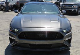 2020 Ford Mustang - Image 12